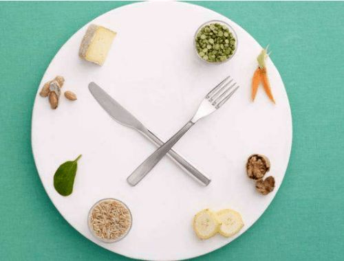 如何才能够控制饮食?这8个方法能帮你降低食欲,让你更快瘦下来。